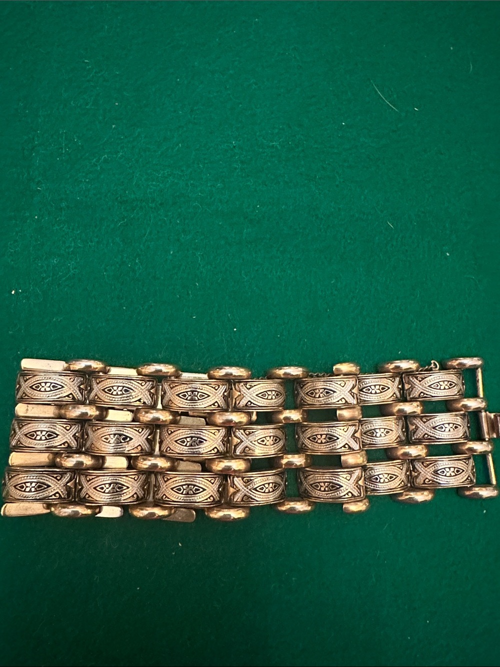 vintage Spanish damascene panel link bracelet wide gold tone